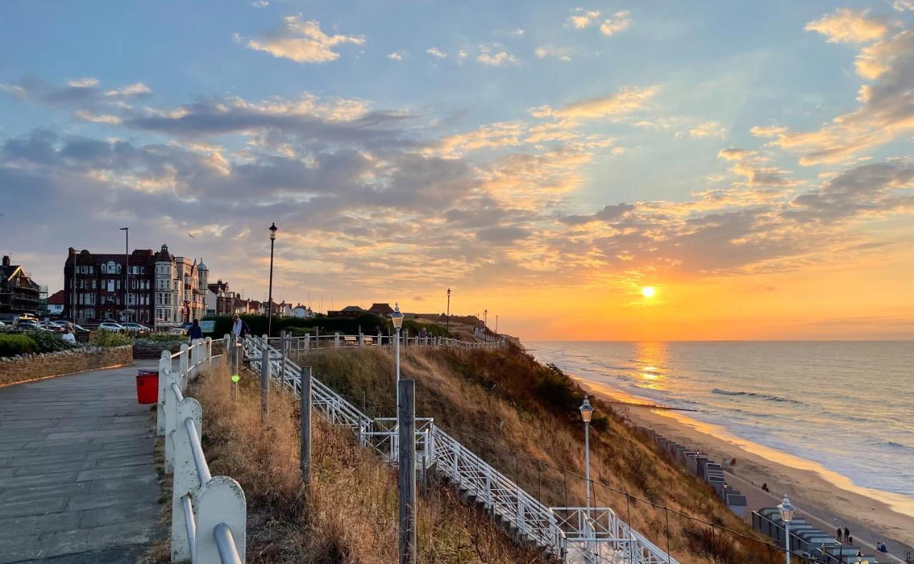 Cliftonville Hotel Cromer Eksteriør bilde